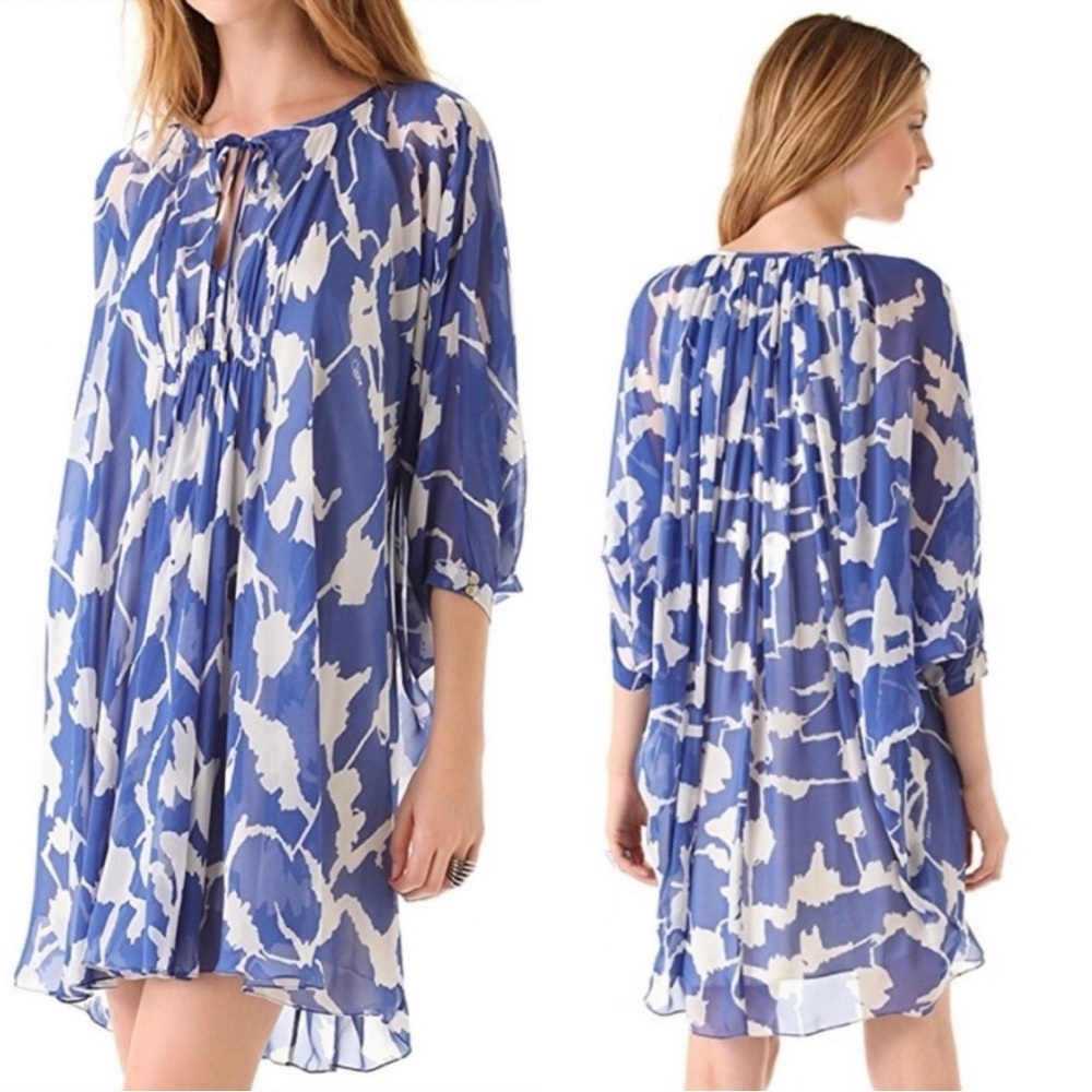 NEW Diane Von Furstenburg Silk Fleurette Chiffon Dress Blue and White Florals 6
